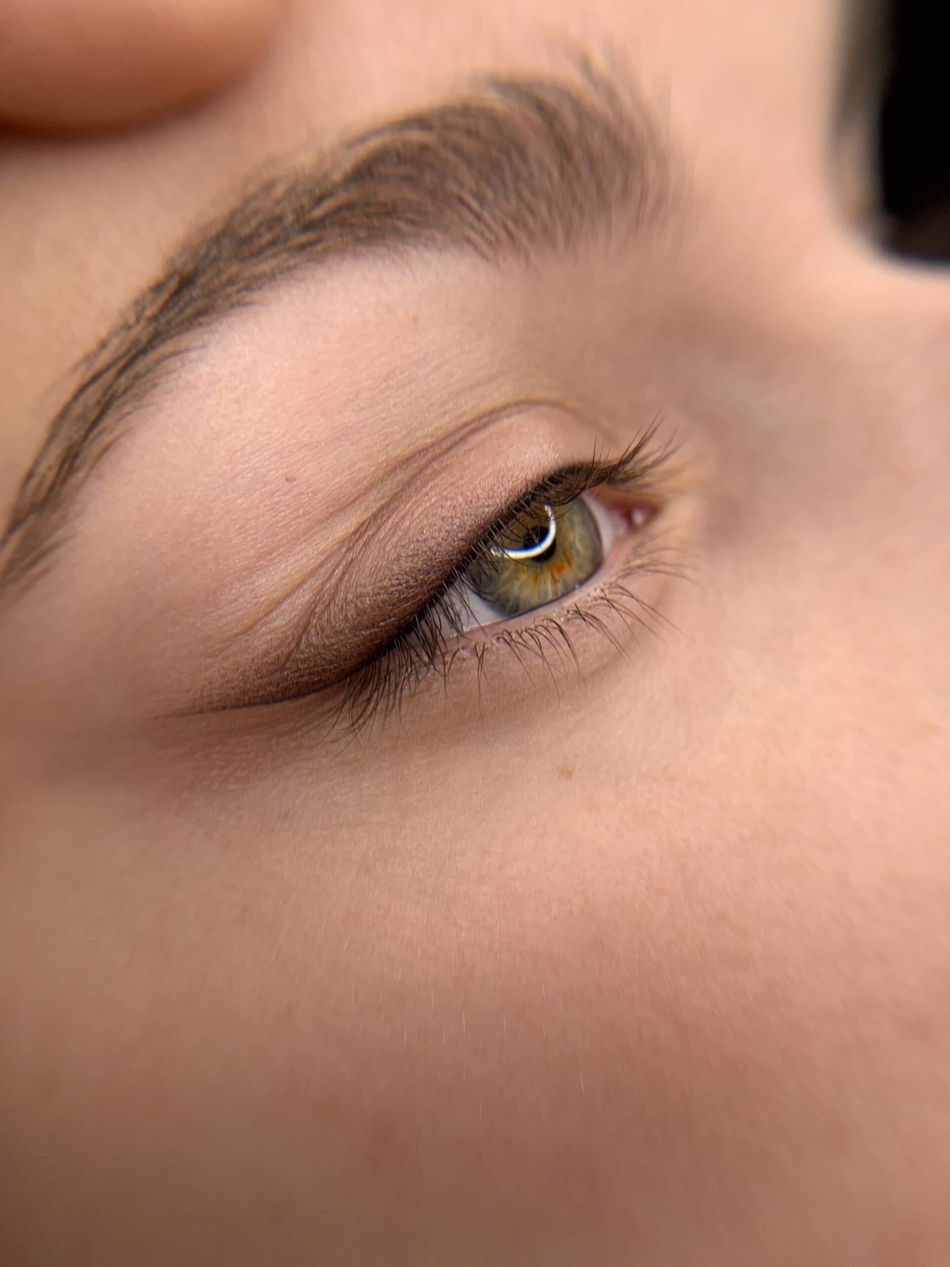 Dermopigmentazione occhi con eyeliner naturale