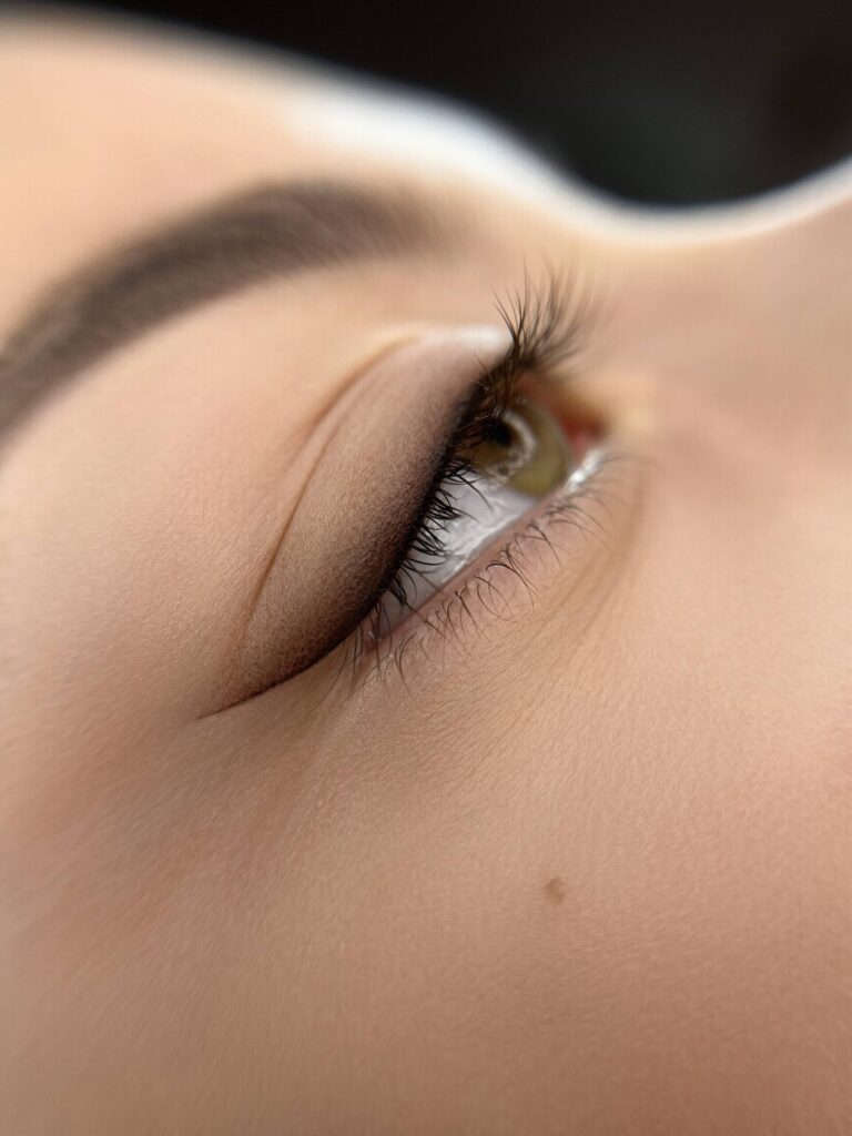Eyeliner sfumato con dermopigmentazione occhi – lavoro di Chiara Zagallo